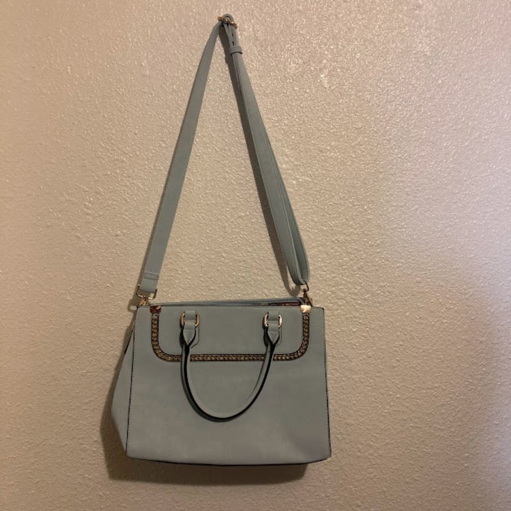 La Terre Fashion Peta-Approved Vegan light blue purse